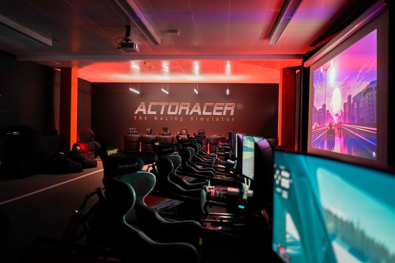 לינה וארוחת בוקר המבורג Rcadia Gaming House מראה חיצוני תמונה